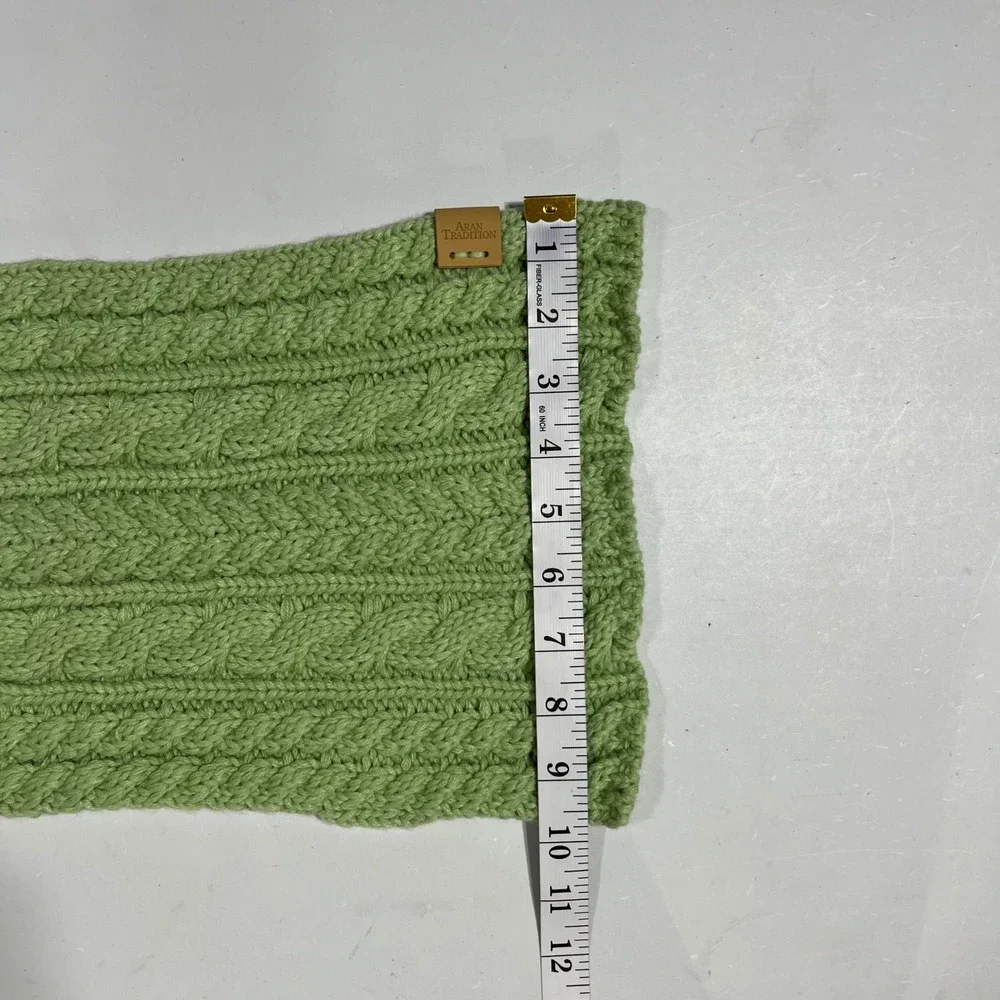 Aran Traditions Preppy Green Cable Knit Scarf Button Winter Wrap Fisherman